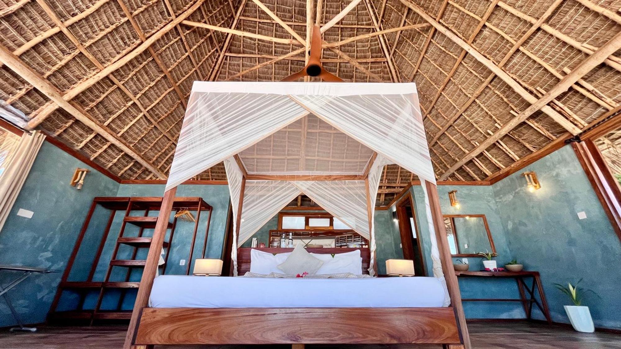 Tiki Beach Club & Resort (Adults Only) Bwejuu Dış mekan fotoğraf